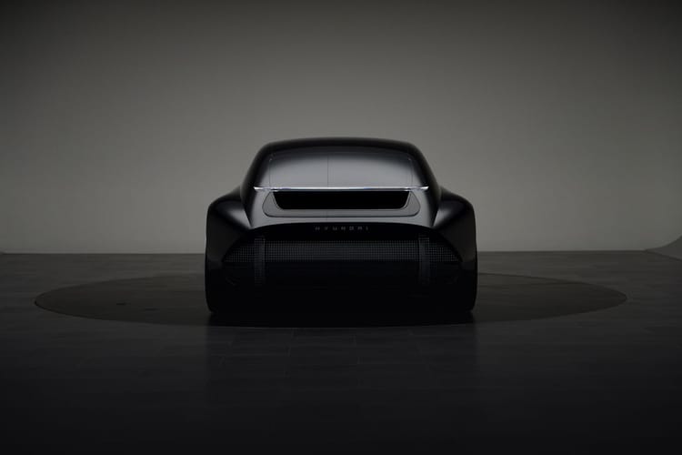 Le nouveau concept car d'Hyundai mise sur un bolide minimaliste qui se conduit avec des joysticks